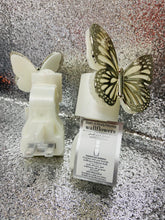 Load image into Gallery viewer, Bath &amp; Body Works Wallflower Plug In