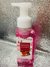 Load image into Gallery viewer, Bath &amp; Body Works Foaming Hand Soap