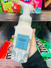Load image into Gallery viewer, Bath &amp; Body Works Foaming Hand Soap