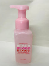 Load image into Gallery viewer, Bath &amp; Body Works Foaming Hand Soap